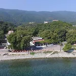 Dimos Kókkinon Nerón