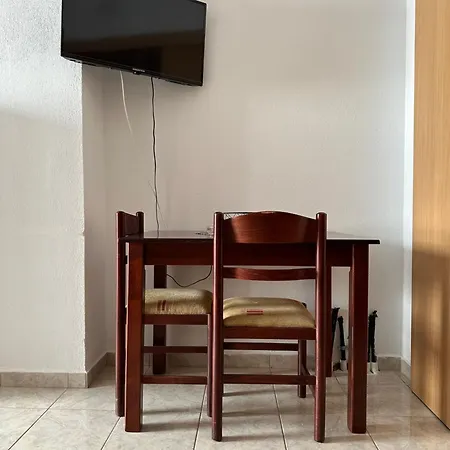 Dimos Dom wakacyjny