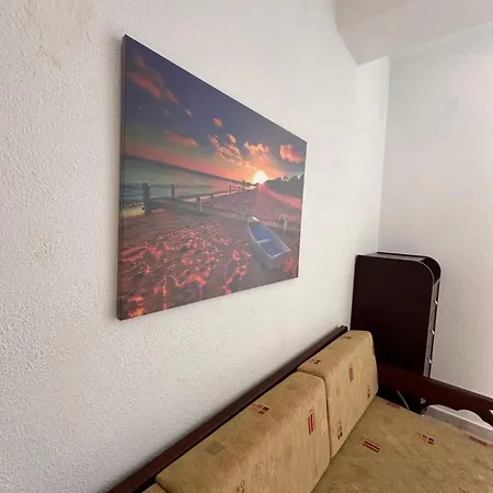 Dimos بيت للعطل Kókkinon Nerón