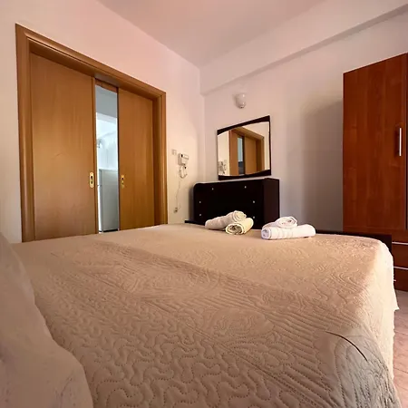 Holiday home Dimos