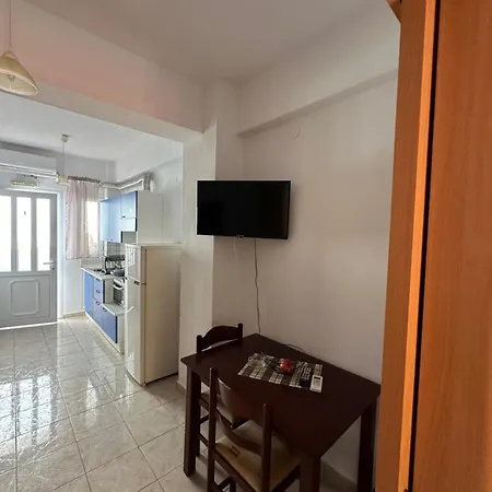 Holiday home Dimos *