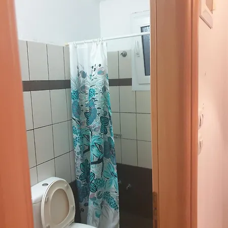 بيت للعطل Dimos