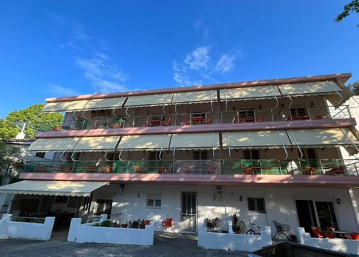 Dimos Vakantiehuis Kókkinon Nerón